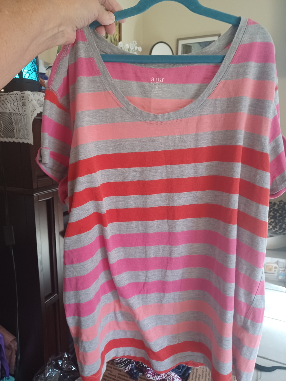 a.n.a Scoop Neck Short Sleeve Striped Top in Pink, Red & Gray